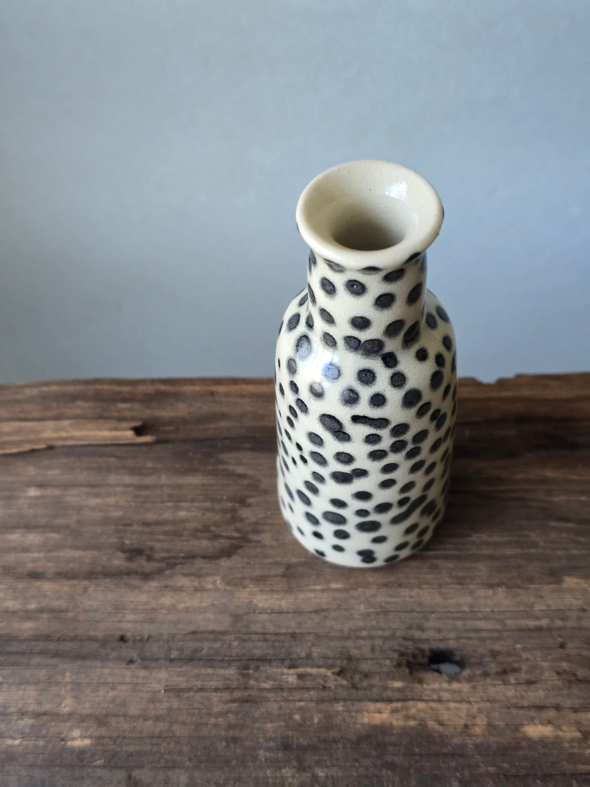 Mini vase 17