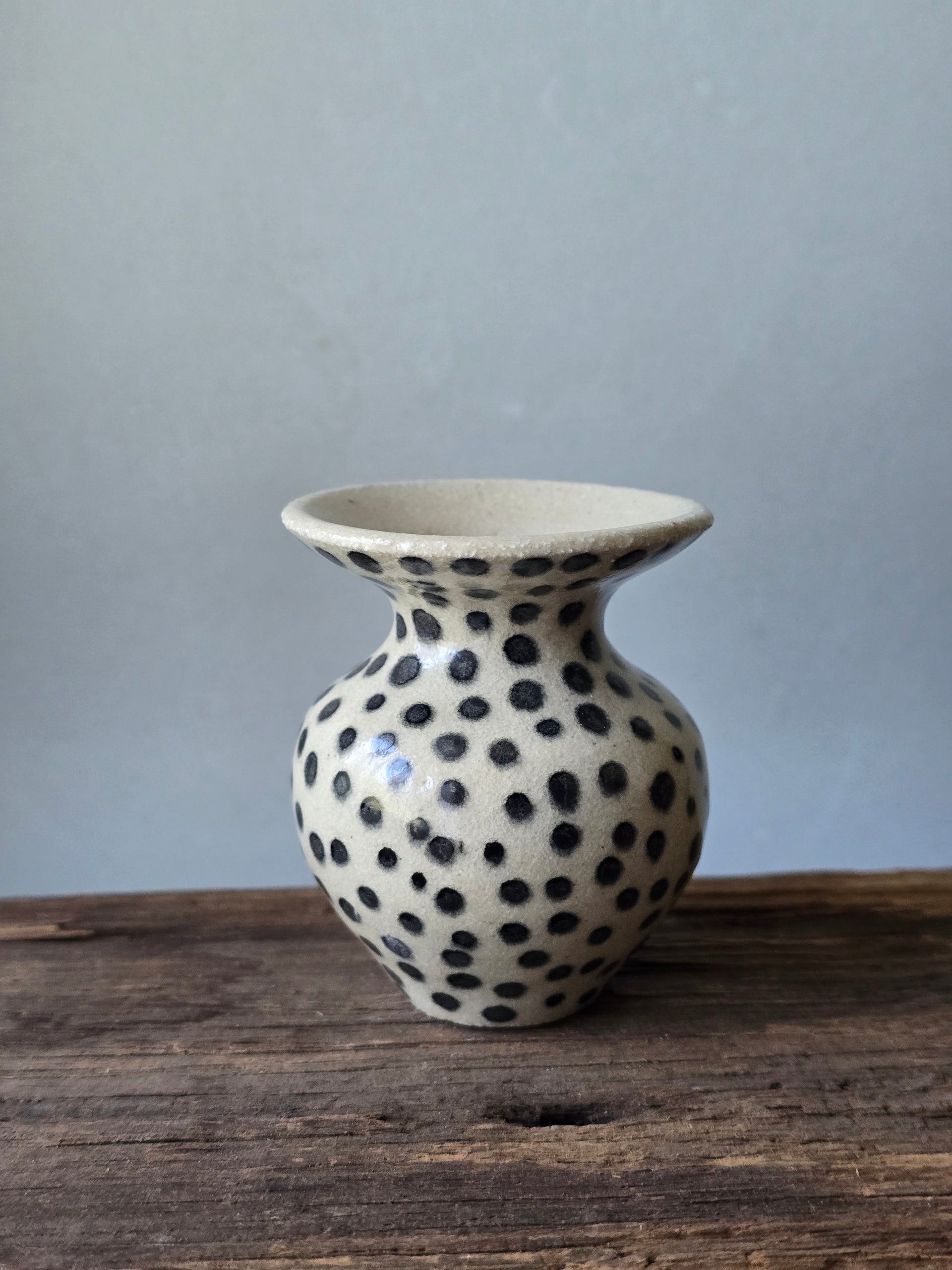 Mini vase 15