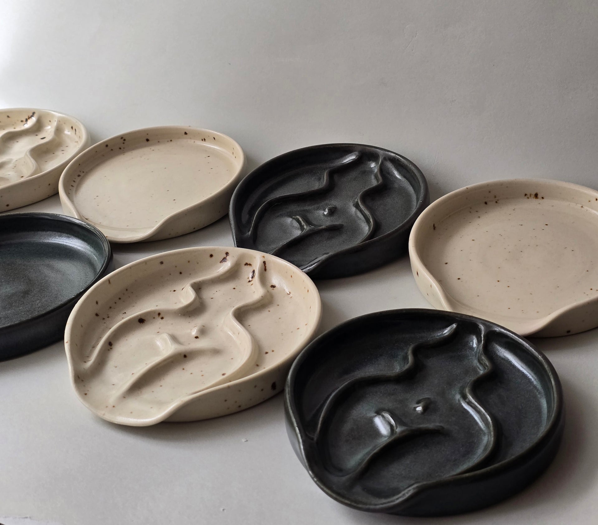 Soft Silhouette Spoon Rest