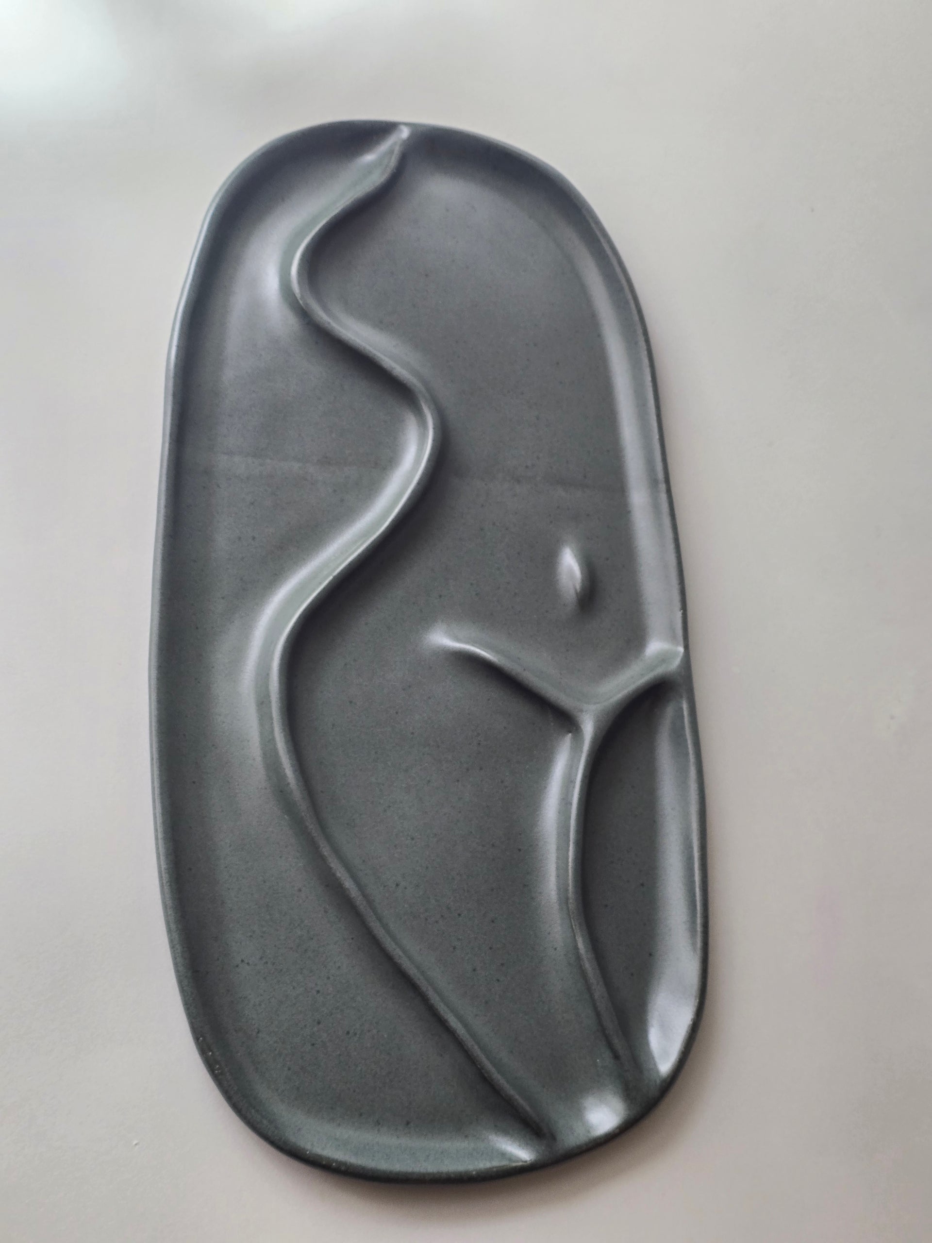 Her Curves Platter