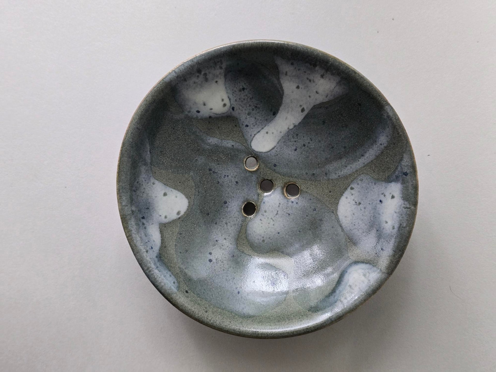 The Pure Soap Dish in Mottled Forest Green