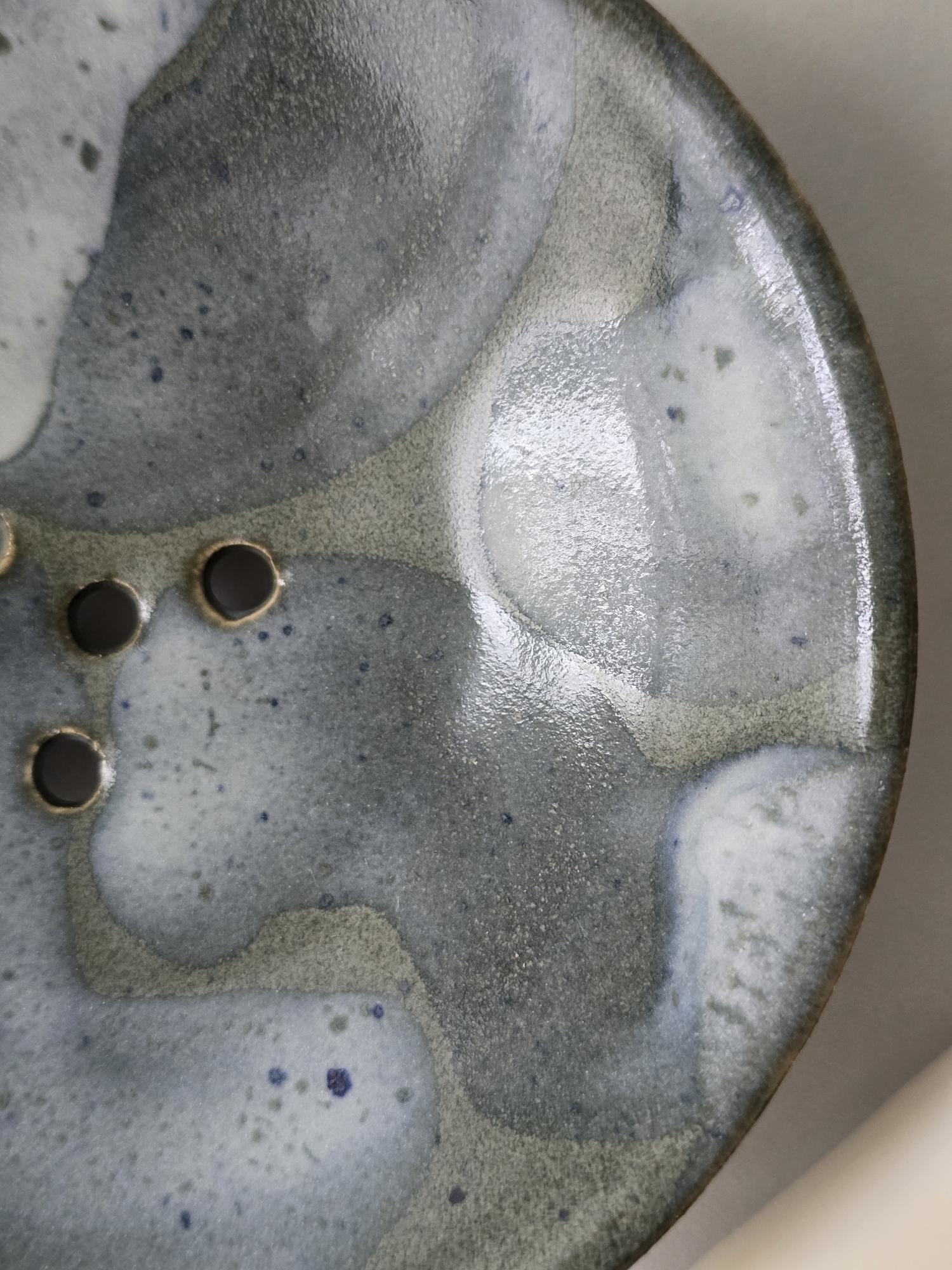 The Pure Soap Dish in Mottled Forest Green