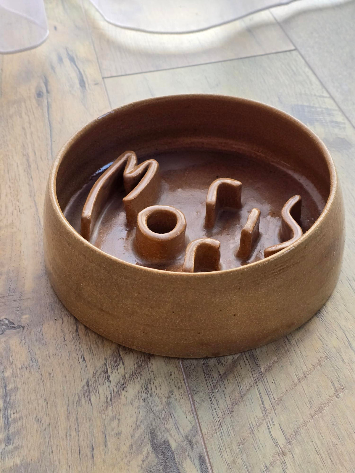 Personalised Slow-Feeder Pet Bowl in Honey